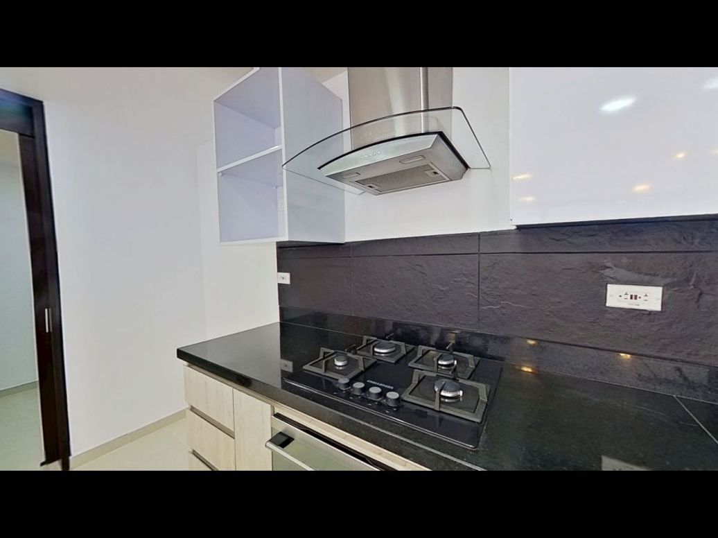 Apartamento de 2 alcobas en venta en La Castellana, Bogotá, 76 m² · foto 5 de 19