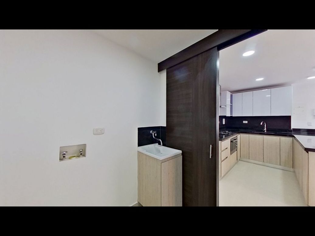 Apartamento de 2 alcobas en venta en La Castellana, Bogotá, 76 m² · foto 7 de 19