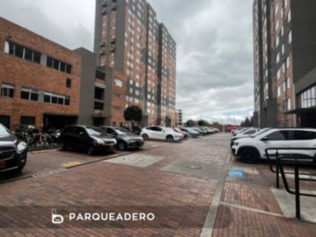 Apartamento de 2 alcobas en venta en Engativa Centro, Bogotá, 47 m² · foto 14 de 16