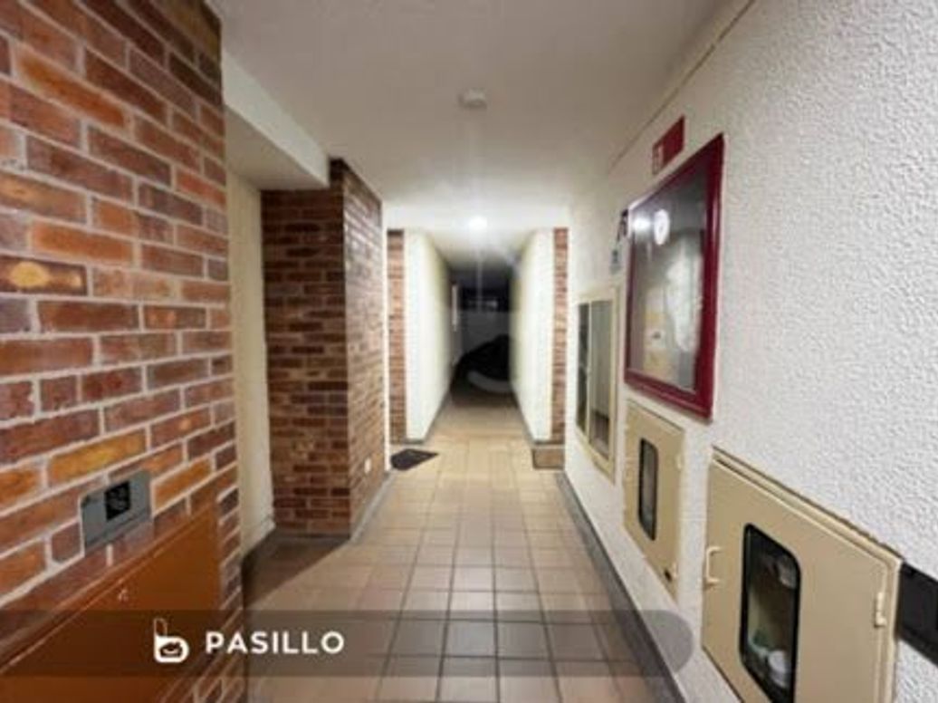 Apartamento de 2 alcobas en venta en Engativa Centro, Bogotá, 47 m² · foto 10 de 16