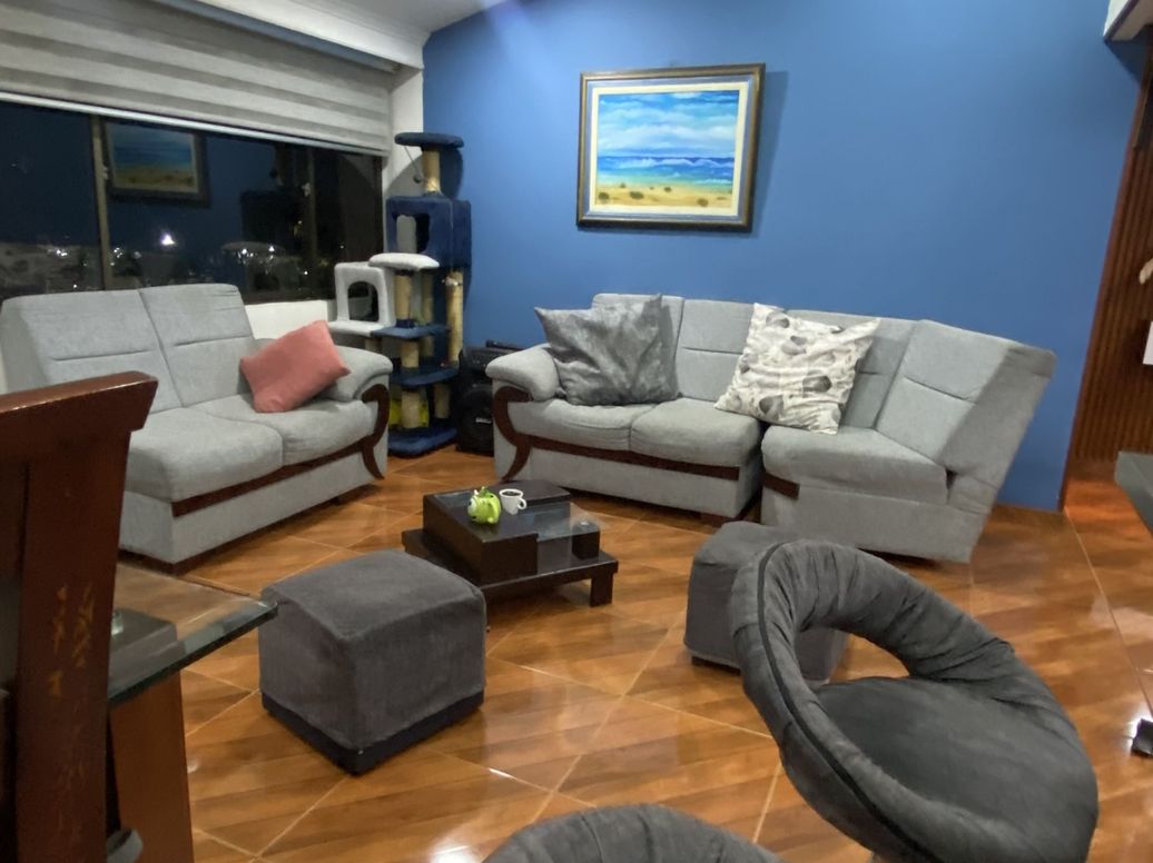Apartamento de 3 alcobas en venta en Timiza A, Bogotá, 70 m² · foto 2 de 16