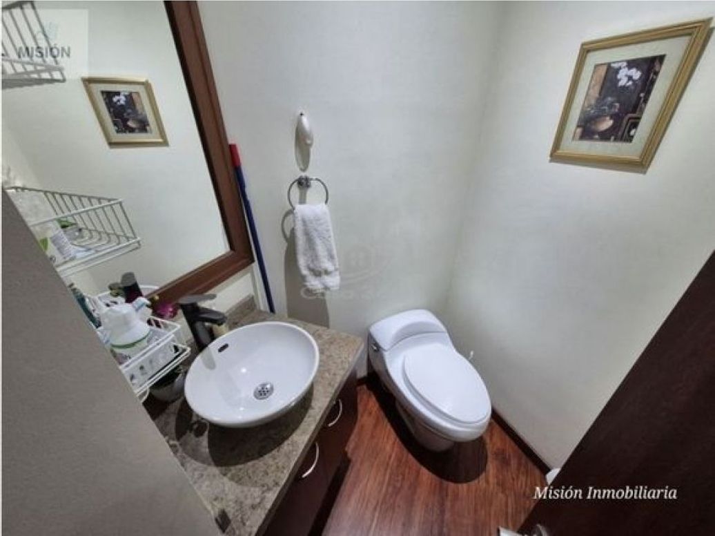 Apartamento de 2 alcobas en venta en Chapinero Central, Bogotá, 70 m² · foto 3 de 14