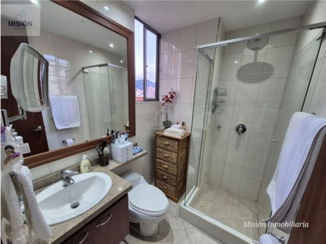Apartamento de 2 alcobas en venta en Chapinero Central, Bogotá, 70 m² · foto 6 de 14