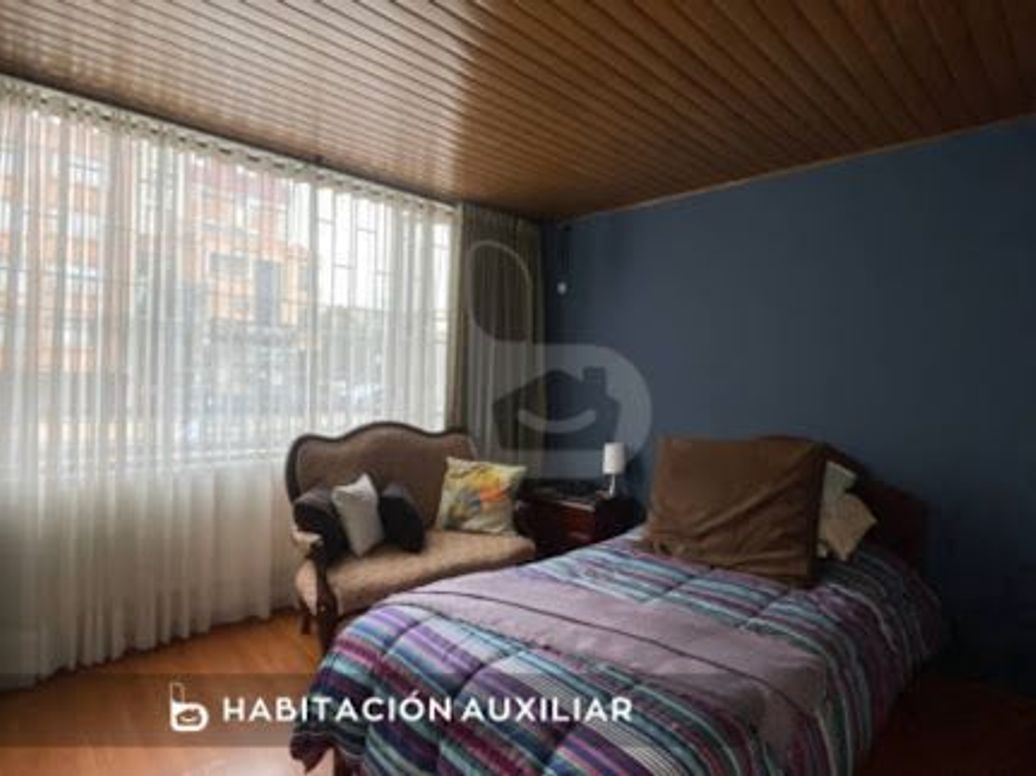 Apartamento de 3 alcobas en venta en Cedritos, Bogotá, 68 m² · foto 6 de 8