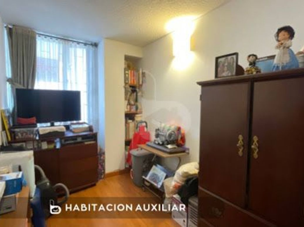 Apartamento de 3 alcobas en venta en Cedritos, Bogotá, 68 m² · foto 7 de 8