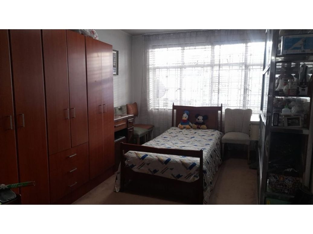 Casa de 5 alcobas en venta en La Soledad, Bogotá, 317 m² · foto 12 de 15