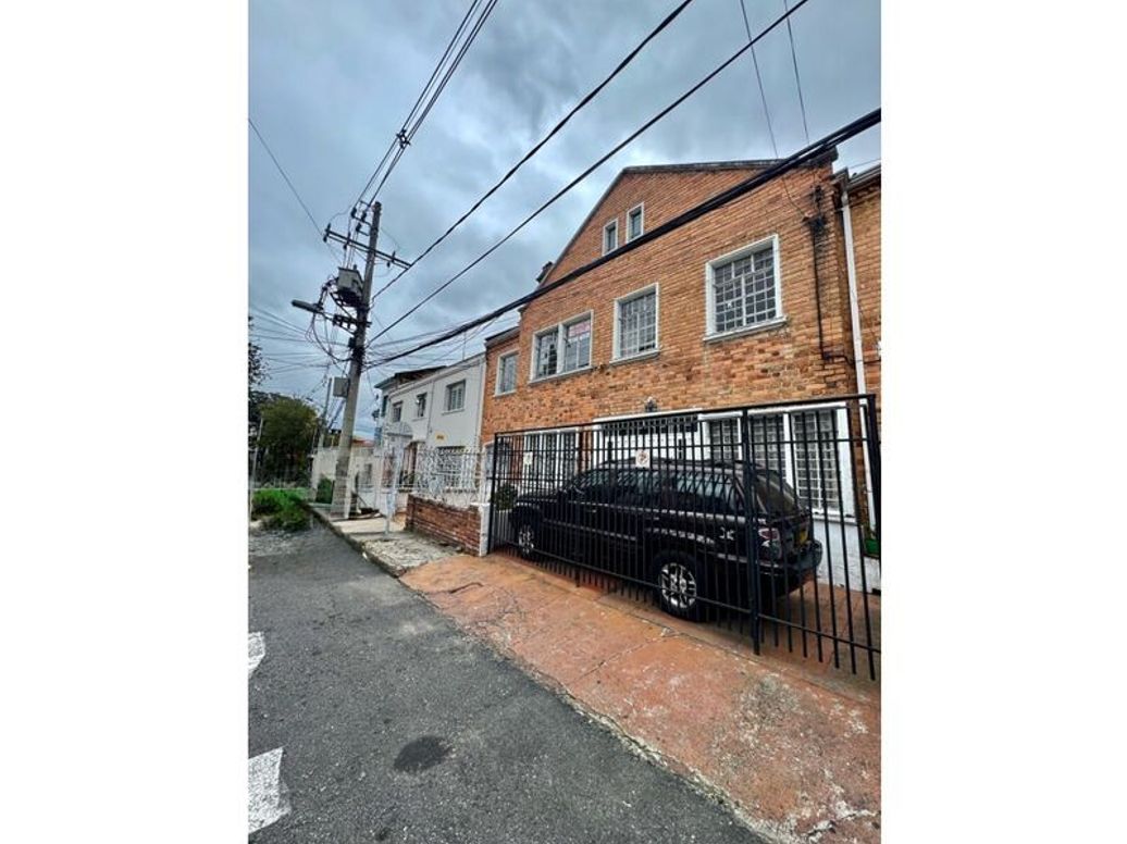 Casa de 4 alcobas en venta en Chapinero Norte, Bogotá, 145 m² · foto 2 de 20