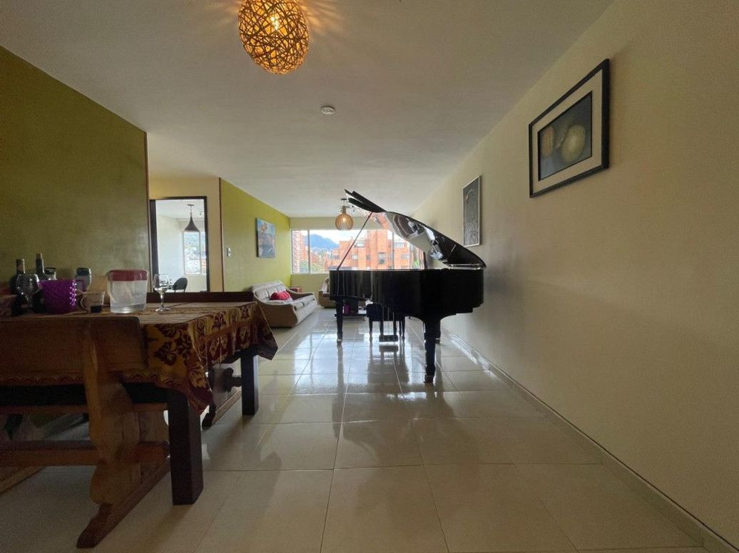 Apartamento de 3 alcobas en venta en San Martin, Bogotá, 103 m² · foto 3 de 20