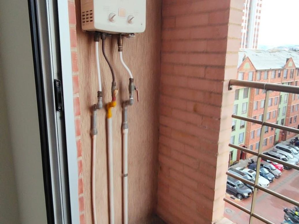 Apartamento de 3 alcobas en venta en Ub. Renania, Bogotá, 57 m² · foto 3 de 19