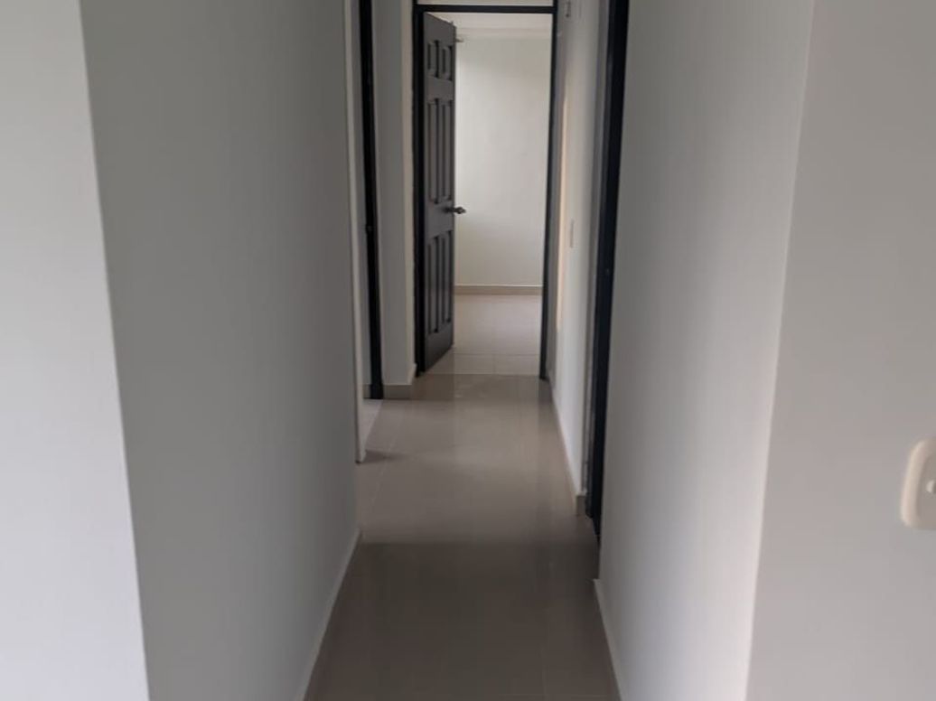 Apartamento de 3 alcobas en venta en Ismael Perdomo, Bogotá, 56 m² · foto 5 de 10