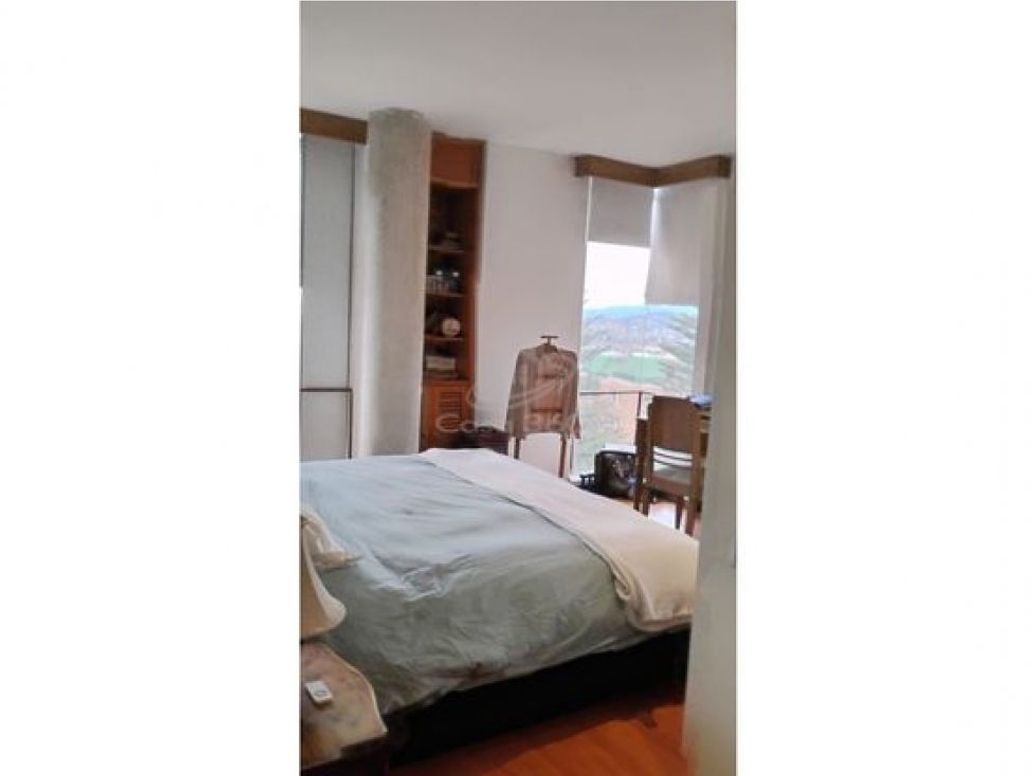 Apartamento de 2 alcobas en venta en Los Rosales, Bogotá, 150 m² · foto 20 de 20
