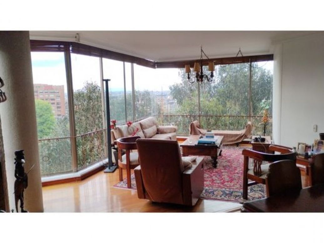 Apartamento de 2 alcobas en venta en Los Rosales, Bogotá, 150 m² · foto 16 de 20