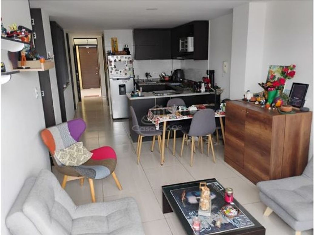 Apartamento de 3 alcobas en venta en Los Cerezos, Bogotá, 77 m² · foto 15 de 20
