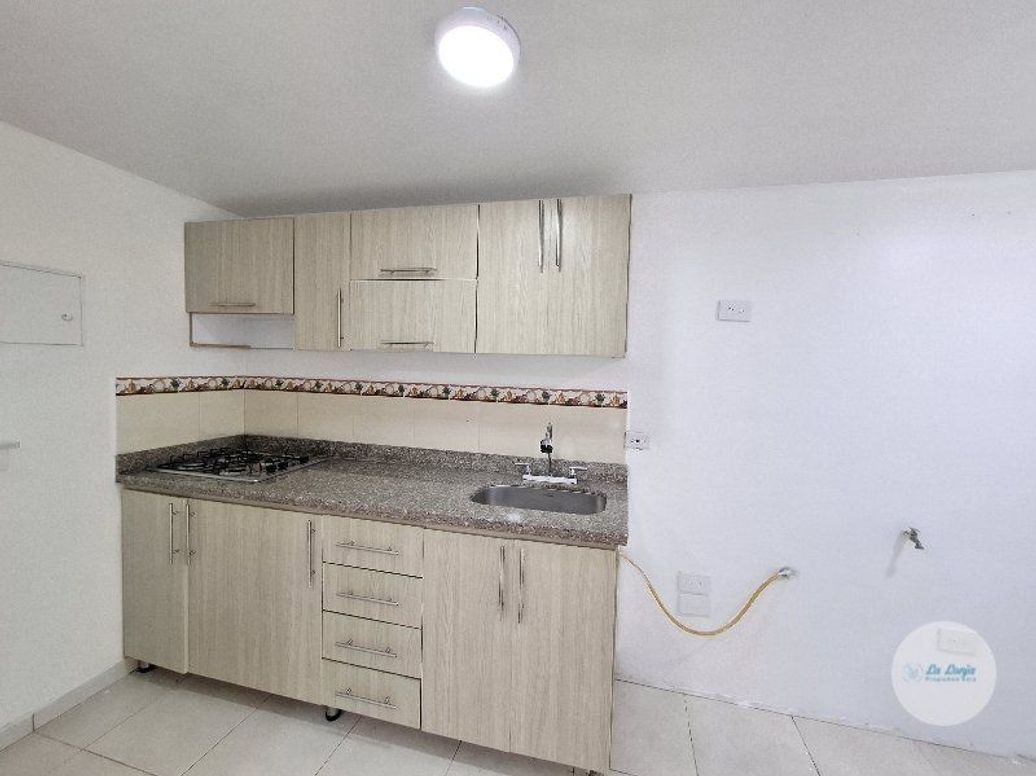 Se arrienda y se vende hermoso apartamento ubicado en Manzanillos en Villas De Rionegro