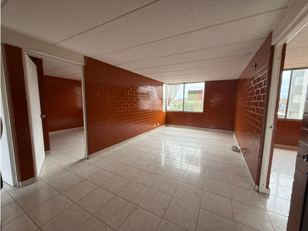 Apartamento de 3 alcobas en venta en El Tunal, Bogotá, 63 m² · foto 2 de 13