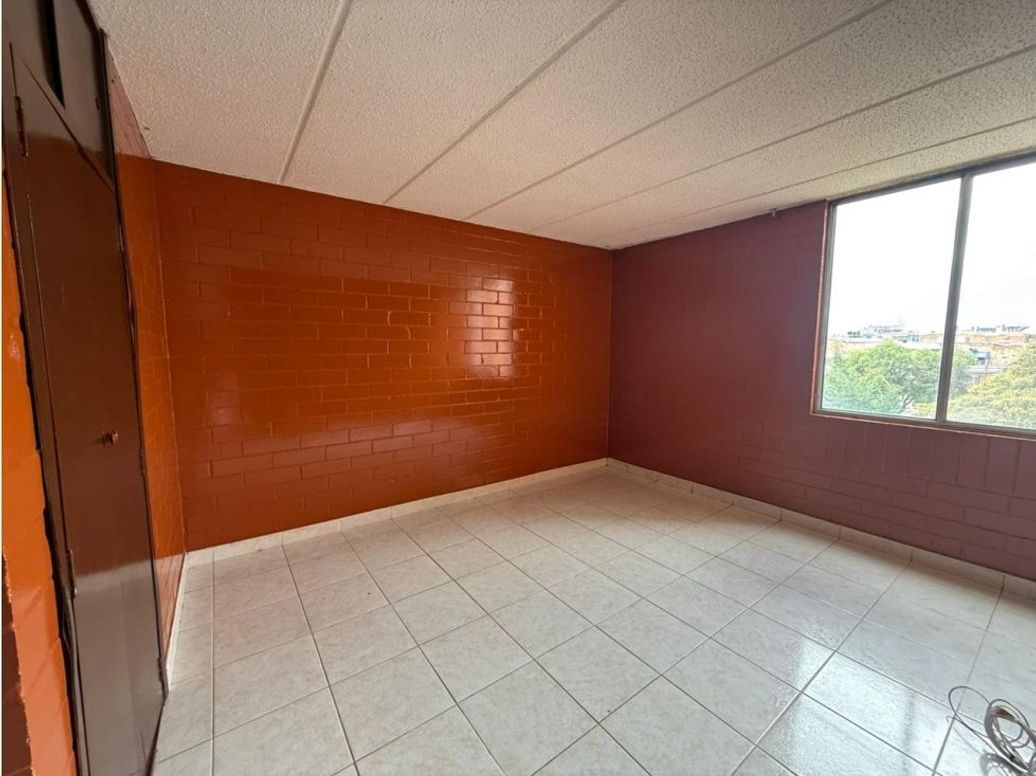 Apartamento de 3 alcobas en venta en El Tunal, Bogotá, 63 m² · foto 4 de 13