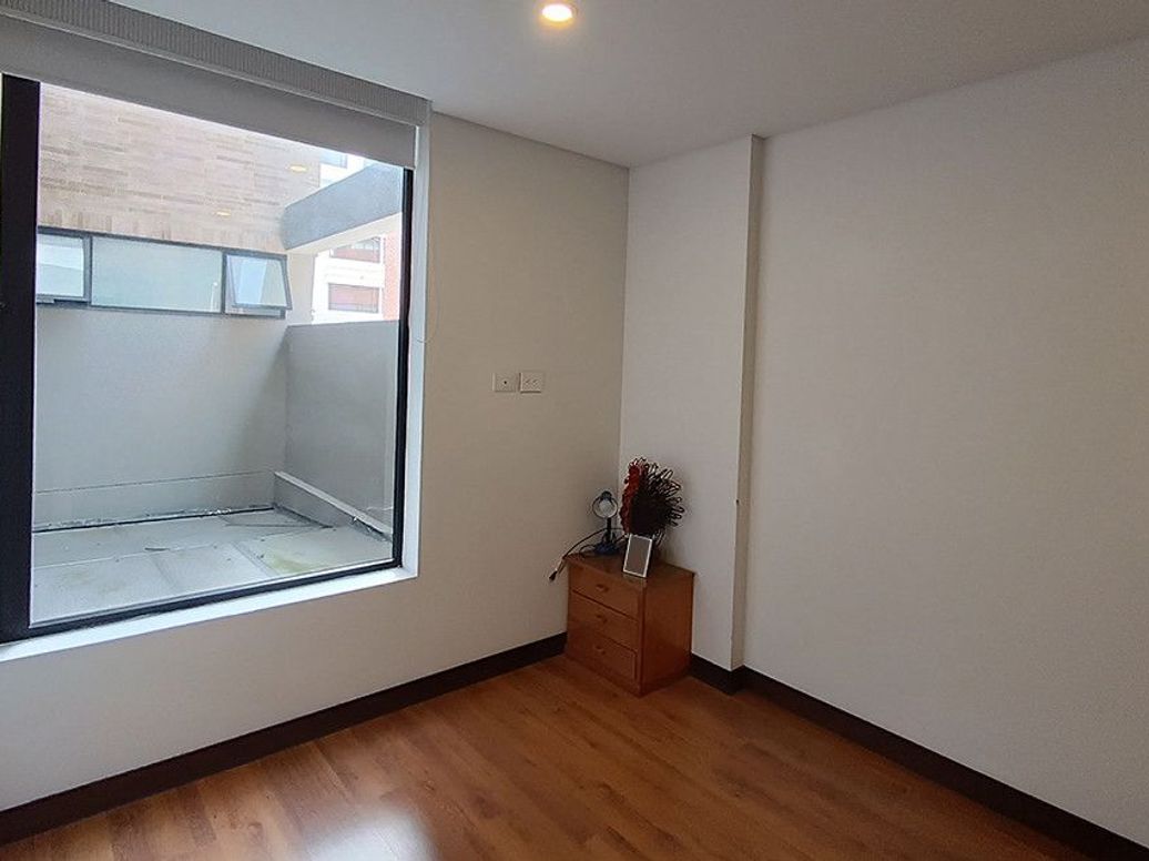 Apartamento de 2 alcobas en venta en Molinos Norte, Bogotá, 90 m² · foto 11 de 15