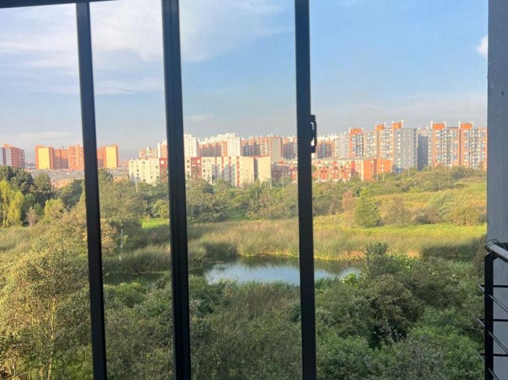 Apartamento de 3 alcobas en venta en Ub. Castilla, Bogotá, 59 m² · foto 4 de 20