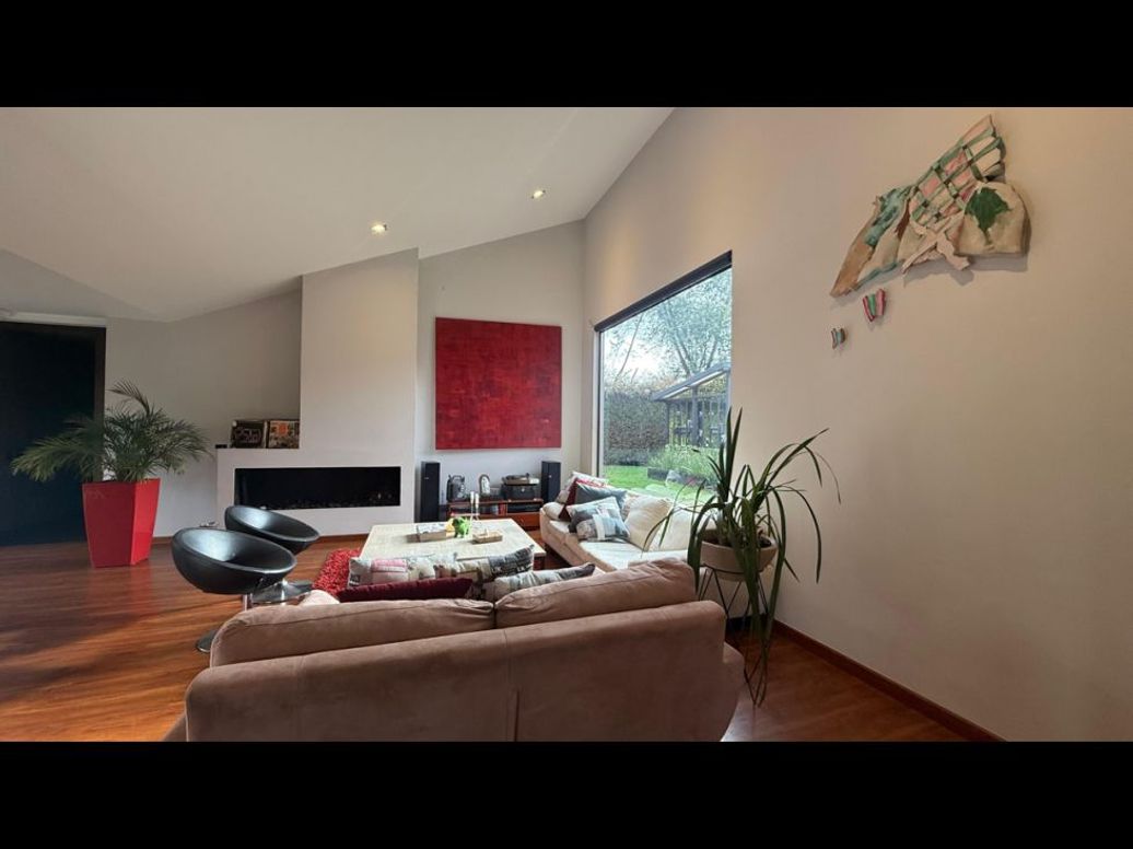 Casa de 4 alcobas en venta en Guaymaral, Bogotá, 430 m² · foto 6 de 16