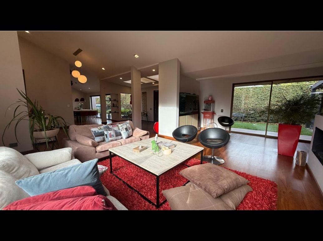 Casa de 4 alcobas en venta en Guaymaral, Bogotá, 430 m² · foto 12 de 16