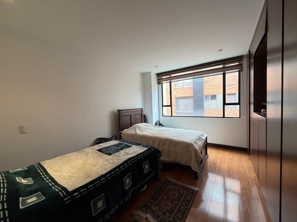 Apartamento de 3 alcobas en venta en San Patricio, Bogotá, 134 m² · foto 2 de 9