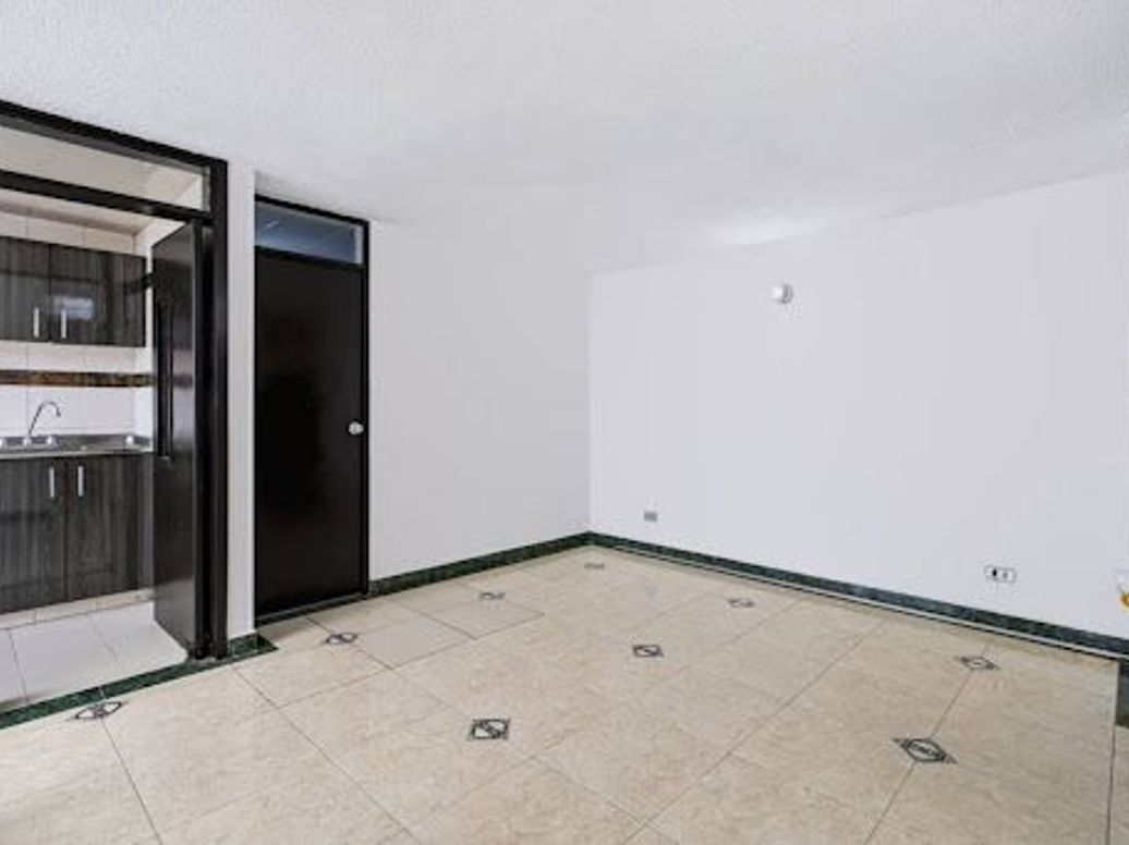 Apartaestudio en venta en Normandía, Bogotá, 44 m² · foto 2 de 20