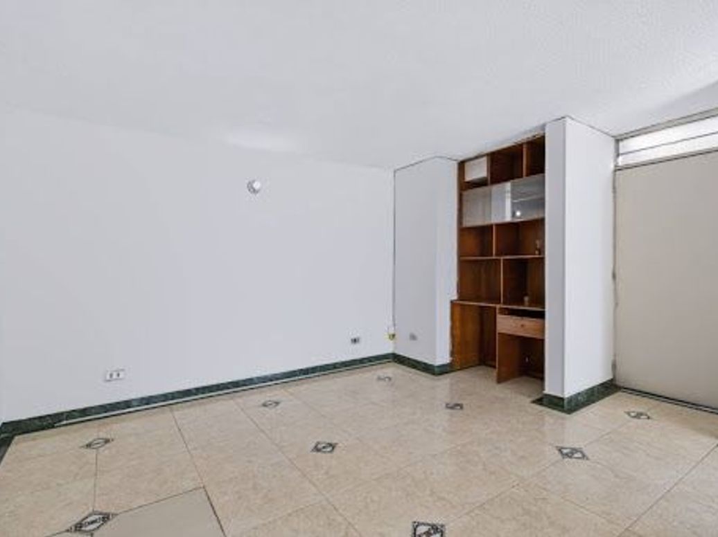 Apartaestudio en venta en Normandía, Bogotá, 44 m² · foto 8 de 20