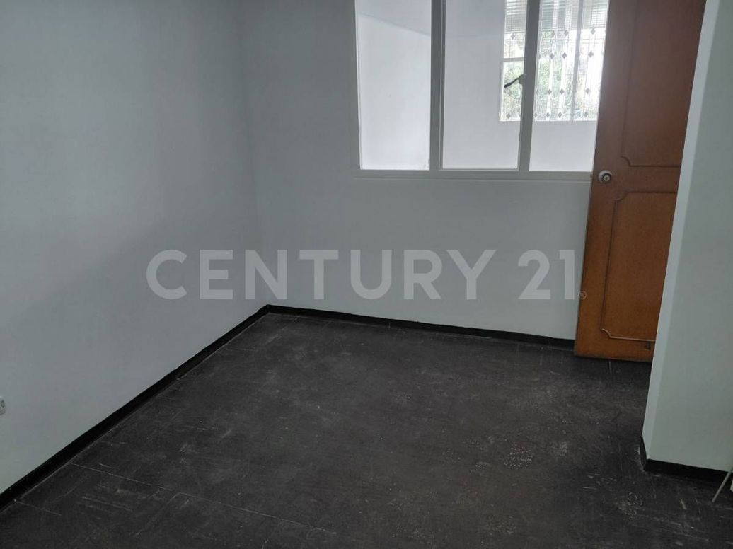 Casa de 8 alcobas en venta en Nuevo Muzu, Bogotá, 350 m² · foto 4 de 20