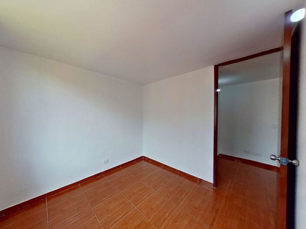 Apartamento de 3 alcobas en venta en San Bernardino, Bogotá, 48 m² · foto 3 de 17