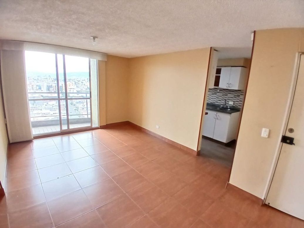Apartamento de 3 alcobas en venta en San Miguel, Bogotá, 64 m² · foto 2 de 20