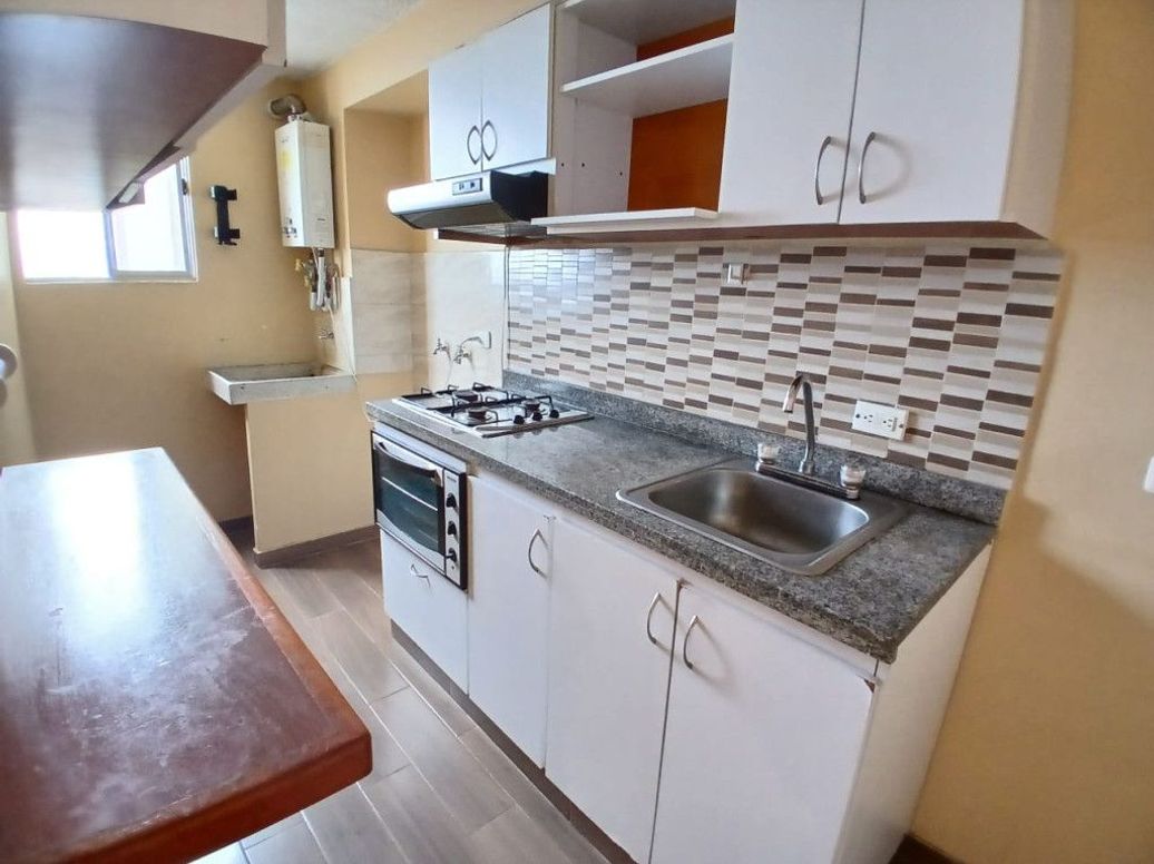 Apartamento de 3 alcobas en venta en San Miguel, Bogotá, 64 m² · foto 4 de 20
