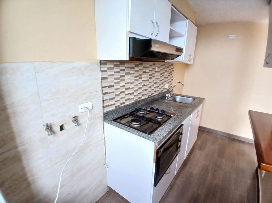 Apartamento de 3 alcobas en venta en San Miguel, Bogotá, 64 m² · foto 6 de 20