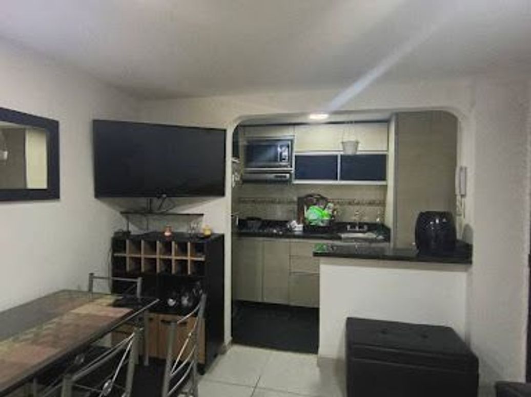 Apartaestudio en arriendo en Chapinero, Bogotá, 33 m² · foto 2 de 16
