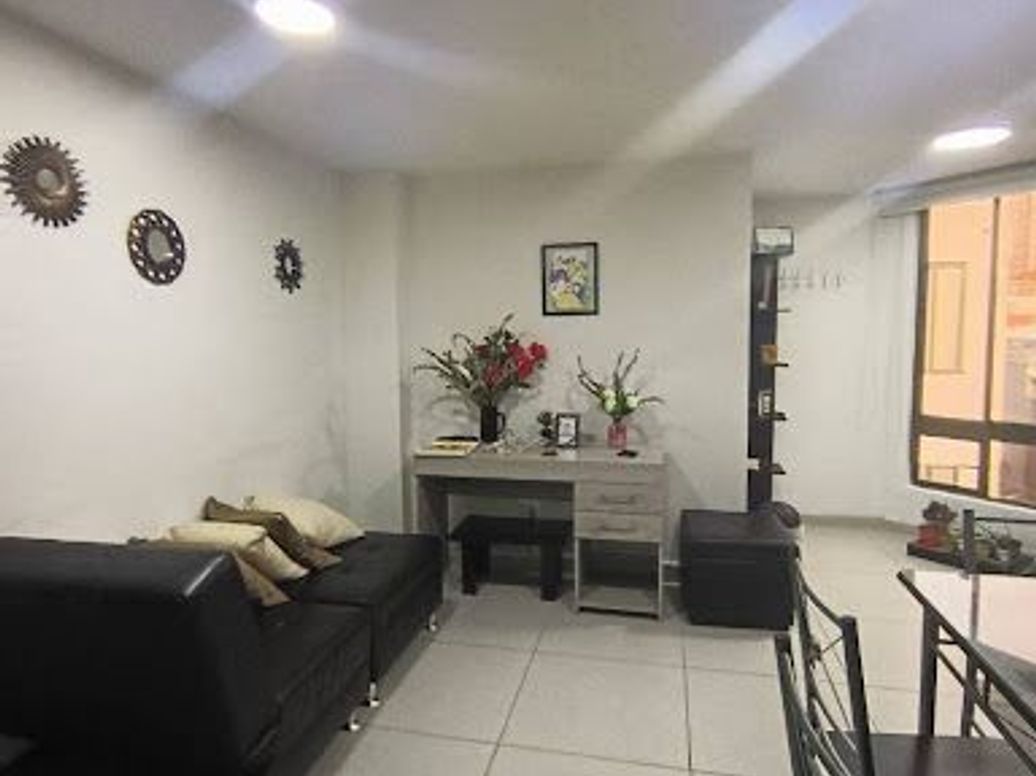 Apartaestudio en arriendo en Chapinero, Bogotá, 33 m² · foto 3 de 16
