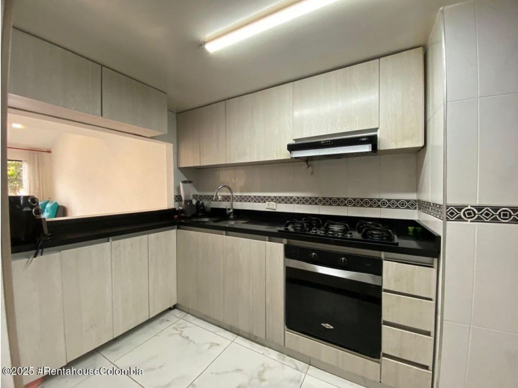 Apartamento de 4 alcobas en venta en Cedritos, Bogotá, 120 m² · foto 6 de 20