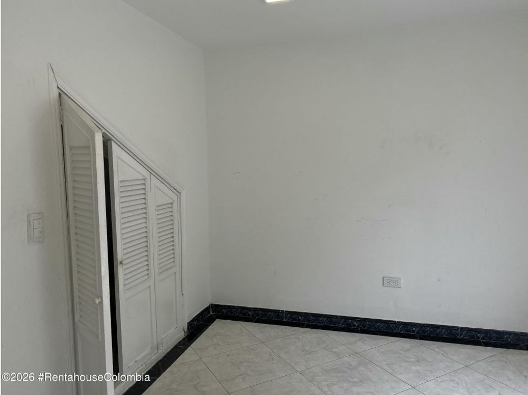Apartamento de 4 alcobas en venta en Cedritos, Bogotá, 120 m² · foto 15 de 20