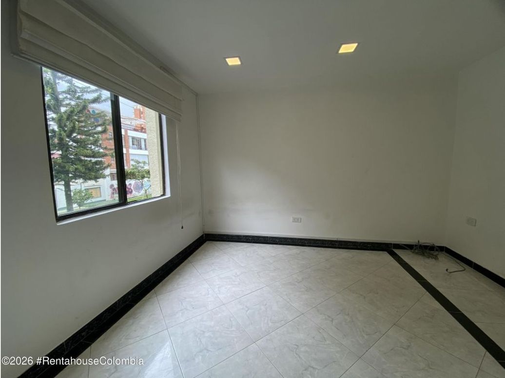 Apartamento de 4 alcobas en venta en Cedritos, Bogotá, 120 m² · foto 11 de 20