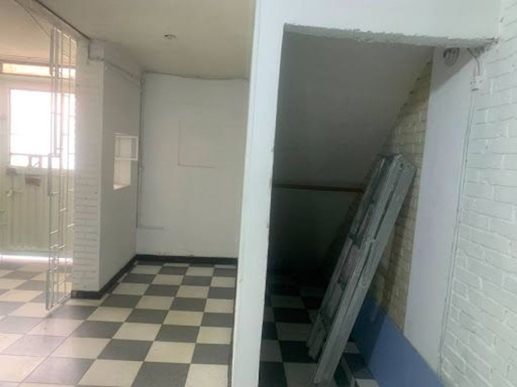 Casa de 9 alcobas en venta en Carimagua I Sector, Bogotá, 280 m² · foto 5 de 16