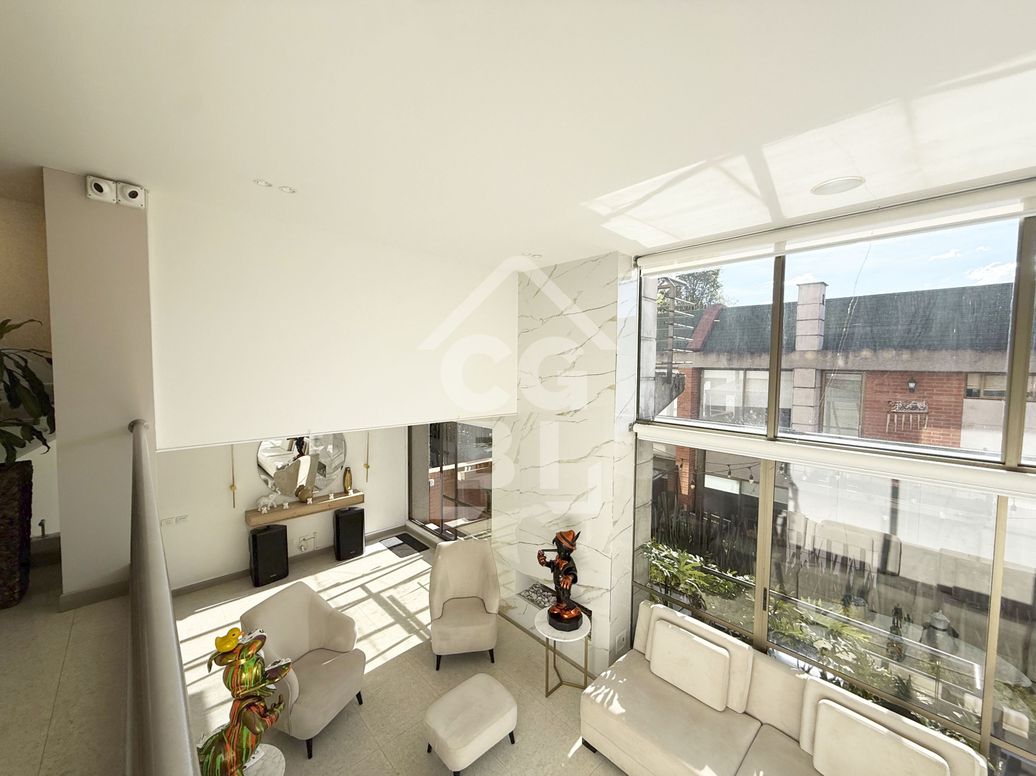 Casa de 4 alcobas en venta en Bosque De Pinos, Bogotá, 339 m² · foto 7 de 20