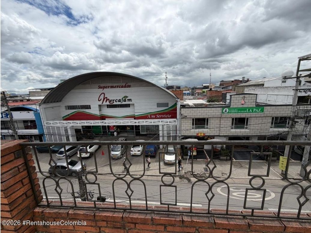 Casa en venta en Centro Fontibon, Bogotá · foto 11 de 20