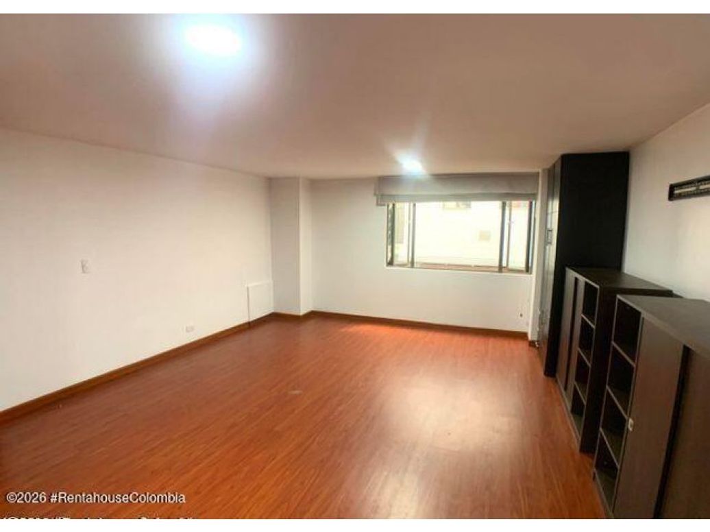 Apartamento de 1 alcoba en venta en Alfonso López, Bogotá, 26 m² · foto 3 de 18