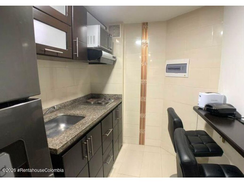 Apartamento de 1 alcoba en venta en Alfonso López, Bogotá, 26 m² · foto 10 de 18