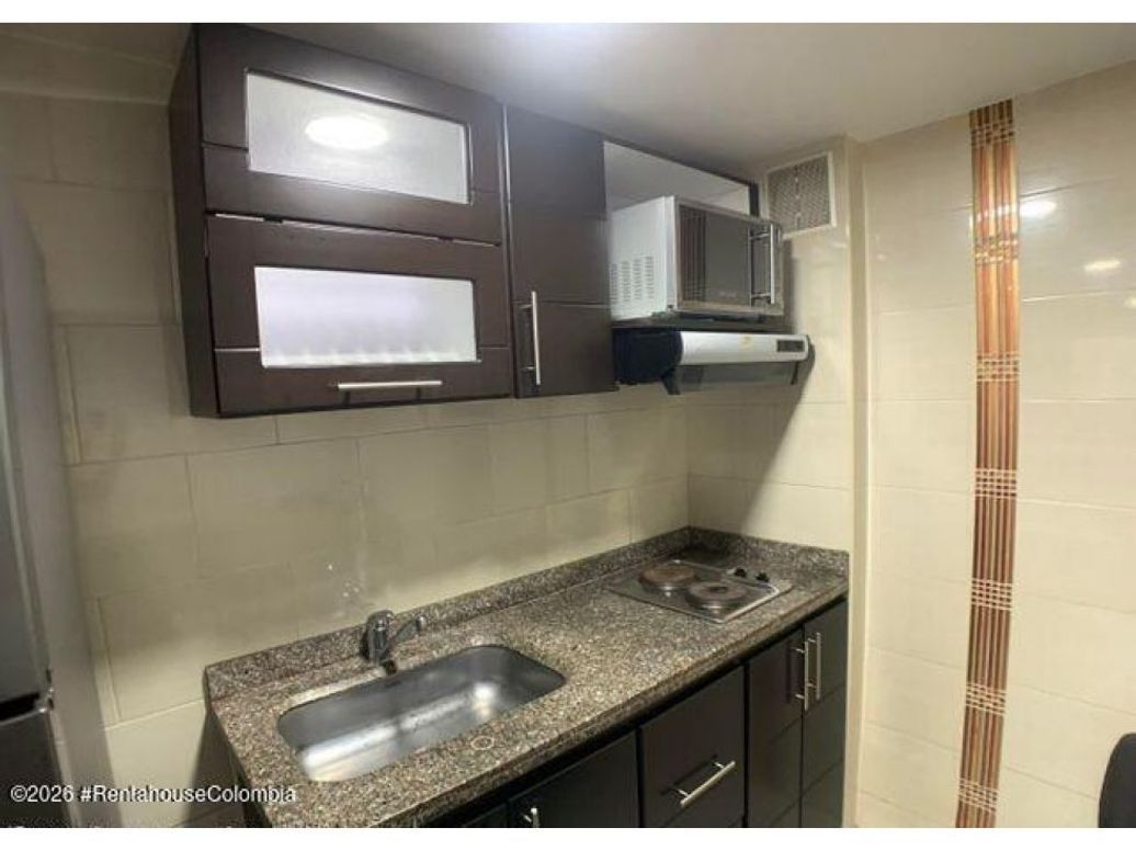 Apartamento de 1 alcoba en venta en Alfonso López, Bogotá, 26 m² · foto 13 de 18