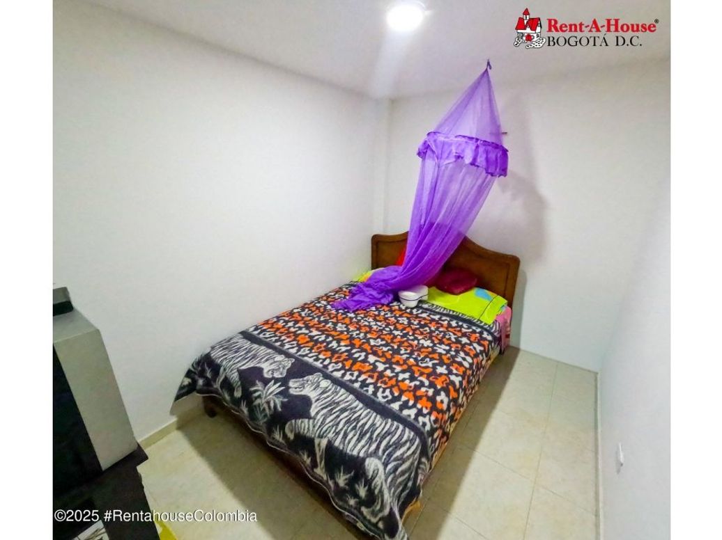Casa de 7 alcobas en venta en Santa Rita, Bogotá, 180 m² · foto 13 de 20