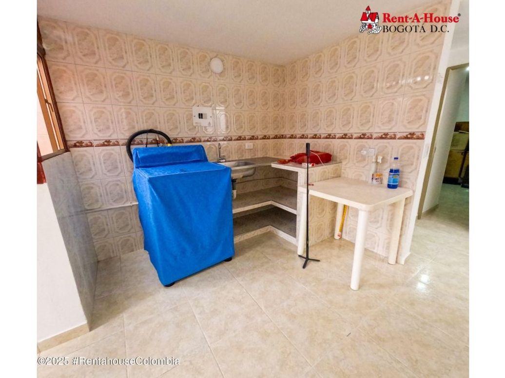 Casa de 7 alcobas en venta en Santa Rita, Bogotá, 180 m² · foto 17 de 20