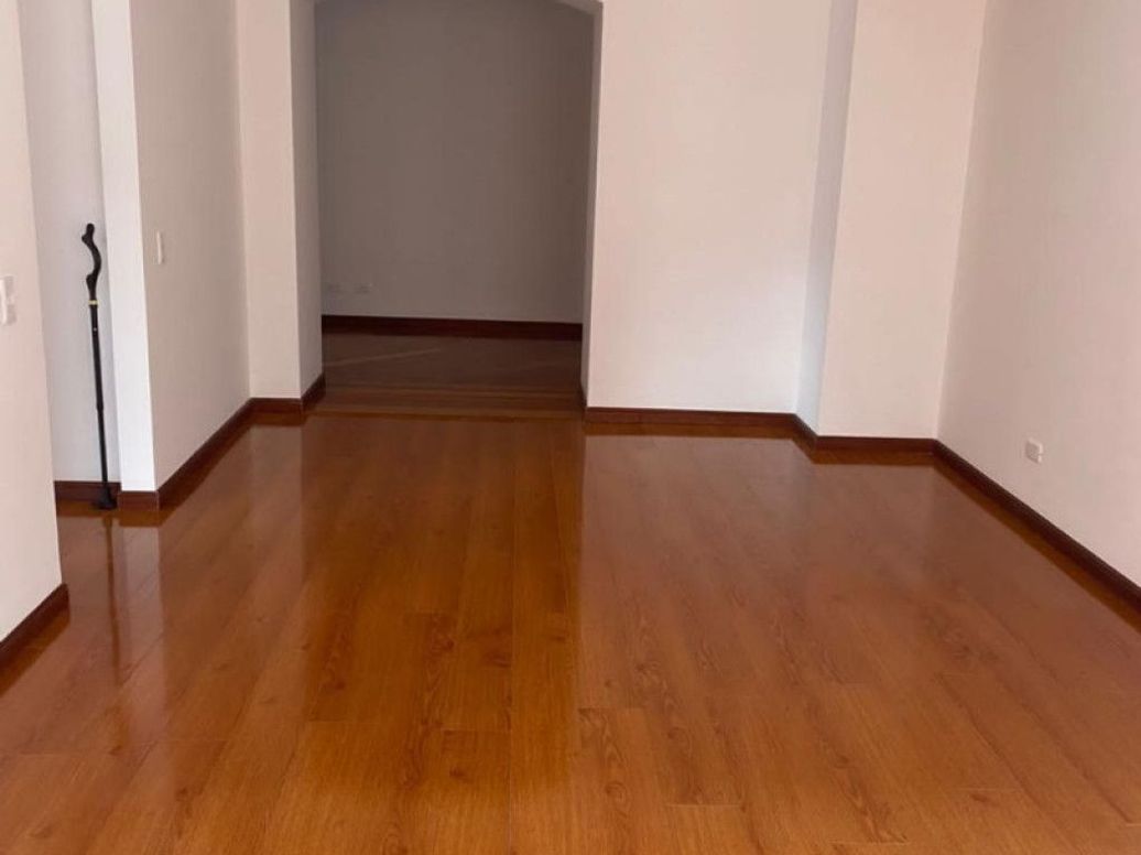 Apartamento de 2 alcobas en venta en San Patricio, Bogotá, 70 m² · foto 3 de 19