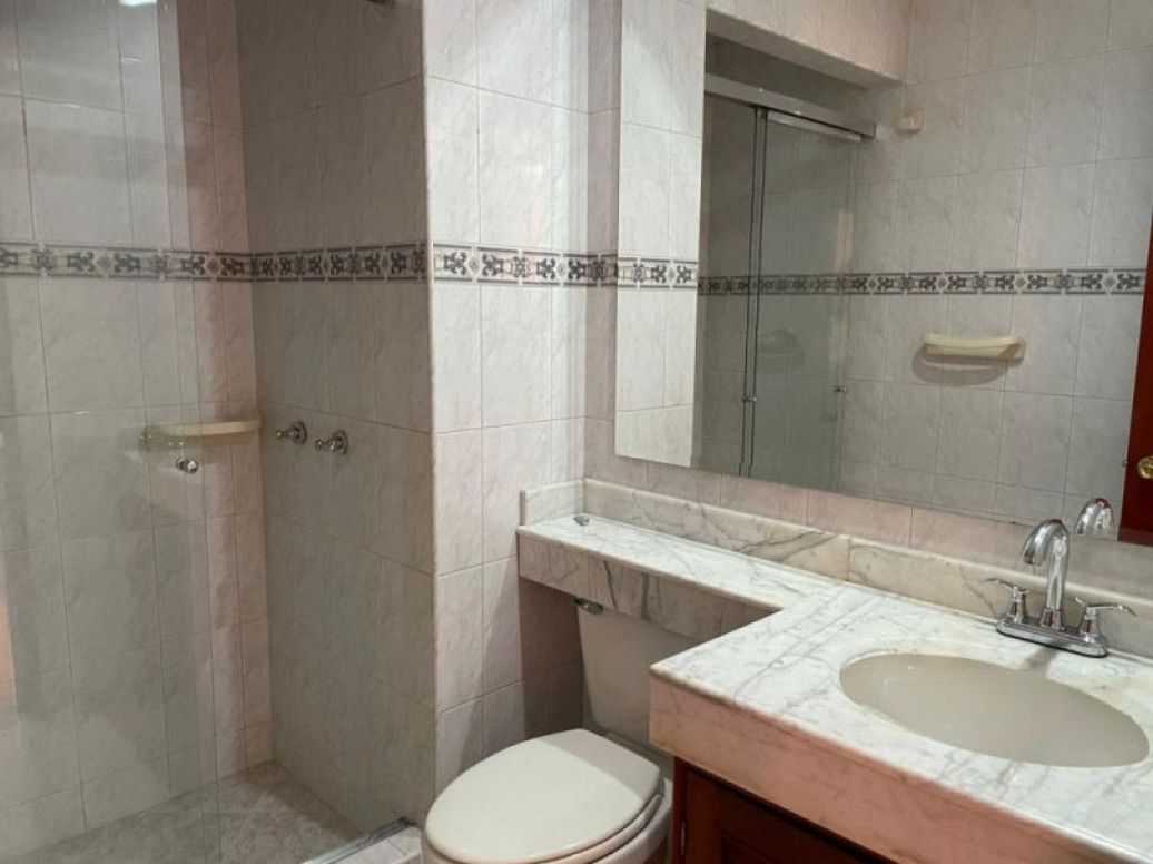 Apartamento de 2 alcobas en venta en San Patricio, Bogotá, 70 m² · foto 9 de 19