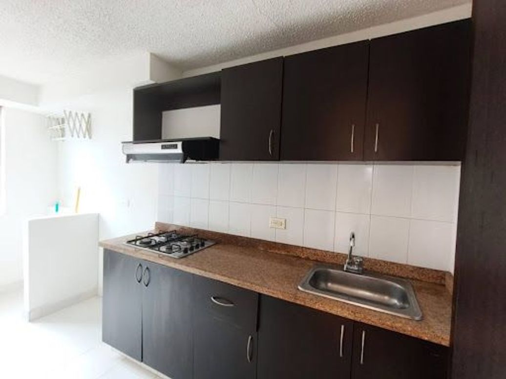 Apartamento de 3 alcobas en venta en Britalia, Bogotá, 76 m² · foto 7 de 20