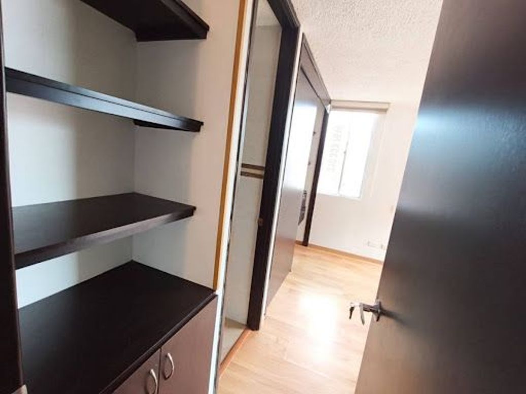 Apartamento de 3 alcobas en venta en Britalia, Bogotá, 76 m² · foto 17 de 20