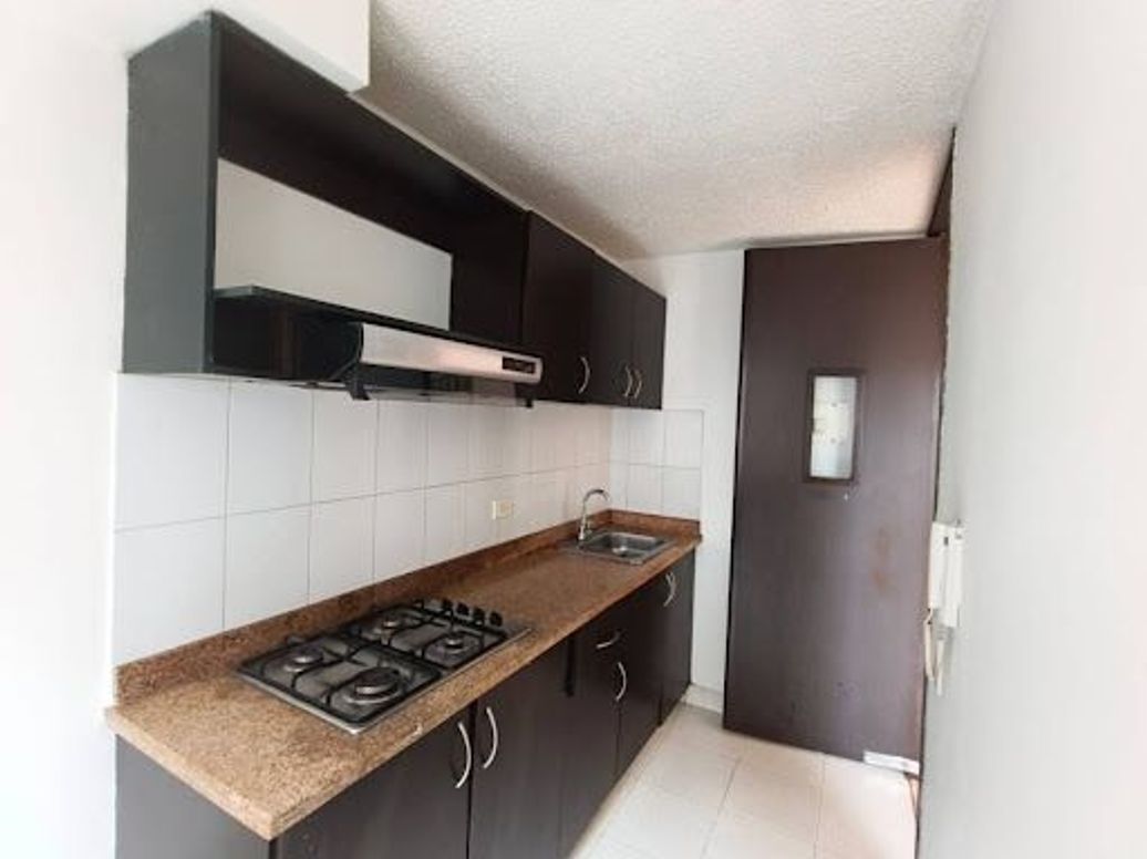 Apartamento de 3 alcobas en venta en Britalia, Bogotá, 76 m² · foto 8 de 20